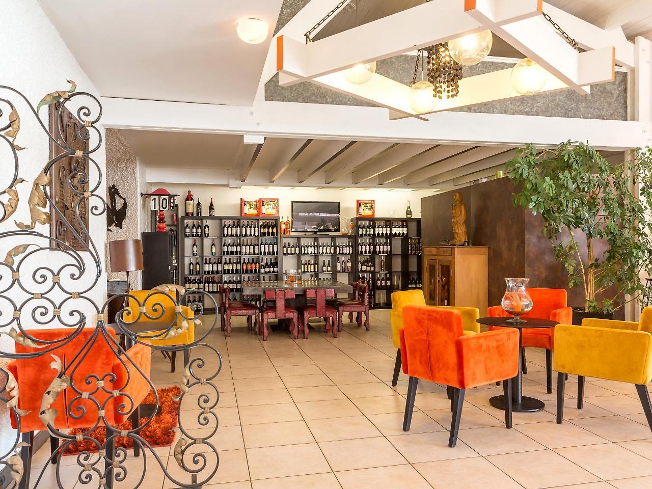 Logis Hotel Restaurant La Citadelle 블라이 외부 사진