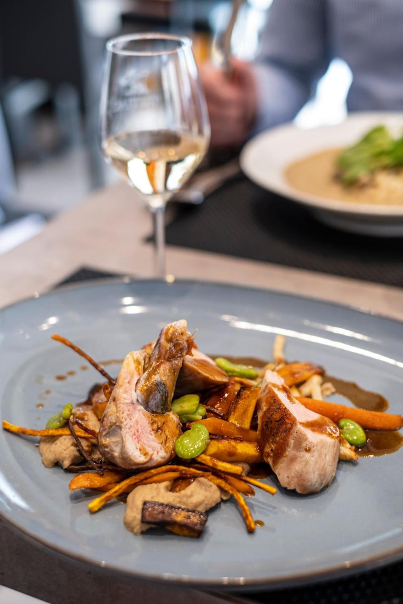 Logis Hotel Restaurant La Citadelle 블라이 외부 사진
